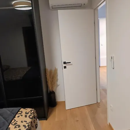 Апартаменты Luxury Marjan Hill With Garage *