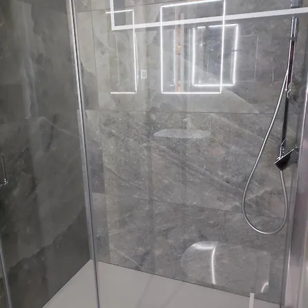 Apartment New Luxury In Centar With Private Parking In The Garage Split