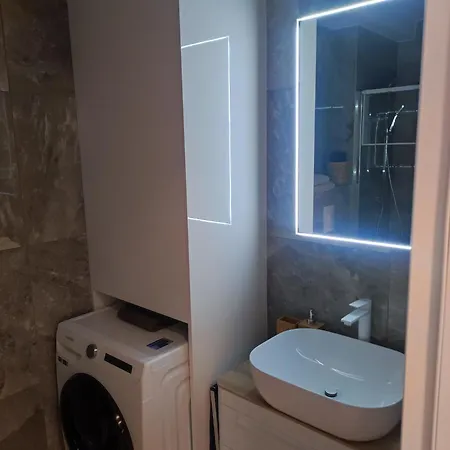 Luxury Marjan Hill With Garage Appartamento