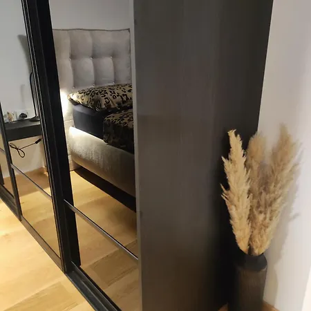 New Luxury In Centar With Private Parking In The Garage *