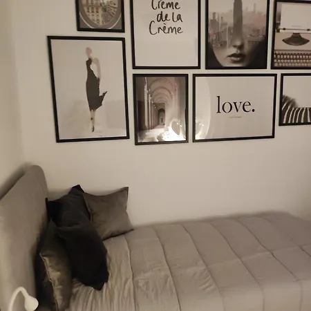 Apartment New Luxury In Centar With Private Parking In The Garage