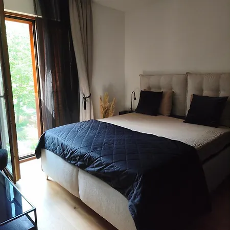 New Luxury In Centar With Private Parking In The Garage Apartment