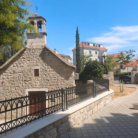 New Luxury In Centar With Private Parking In The Garage Split