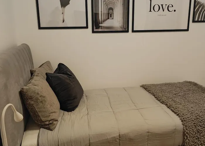 Luxury Marjan Hill With Garage Split