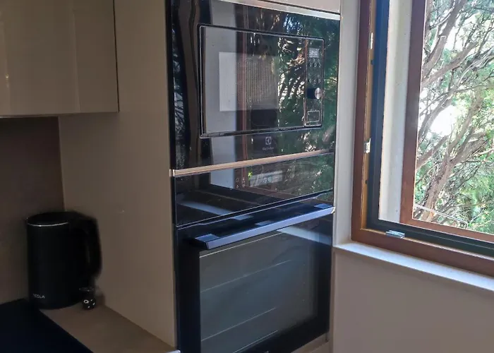 Luxury Marjan Hill With Garage Apartment *