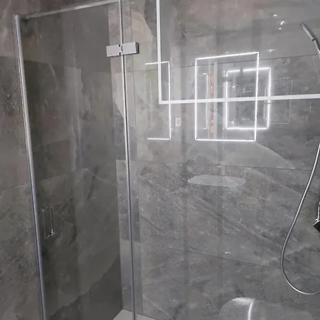 Apartment Luxury Marjan Hill